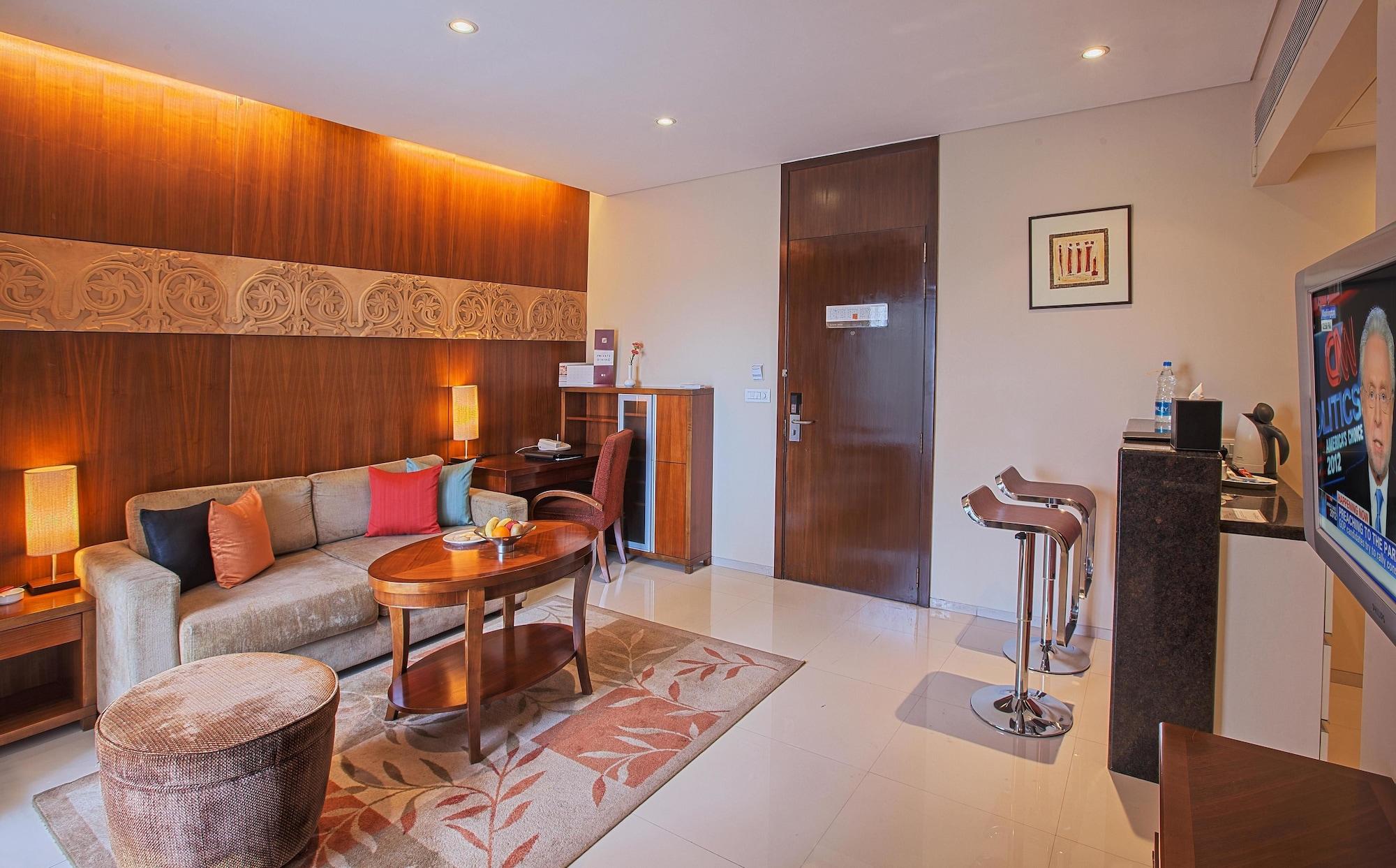 Oakwood Residence Naylor Road Pune Esterno foto