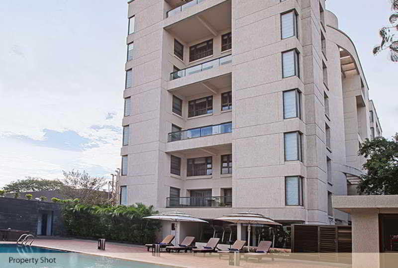 Oakwood Residence Naylor Road Pune Esterno foto